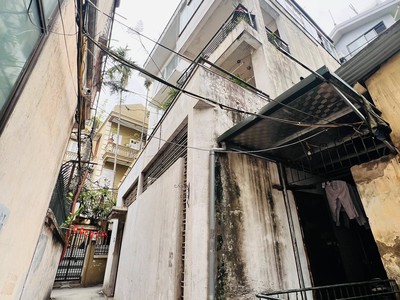 Đầu Tư Nhà Dòng Tiền 97m , Tại Ngõ Võng Thị, Bưởi, Tây Hồ, Đang Cho Thuê 30 Triệu/Tháng, 29.8 Tỷ 2