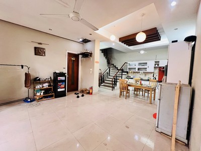 Đầu Tư Nhà Dòng Tiền 97m , Tại Ngõ Võng Thị, Bưởi, Tây Hồ, Đang Cho Thuê 30 Triệu/Tháng, 29.8 Tỷ 4