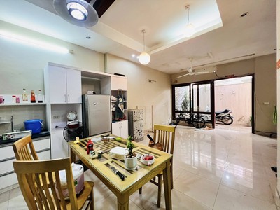Đầu Tư Nhà Dòng Tiền 97m , Tại Ngõ Võng Thị, Bưởi, Tây Hồ, Đang Cho Thuê 30 Triệu/Tháng, 29.8 Tỷ 5