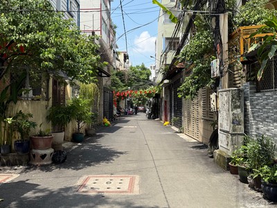 PHÚ NHUẬN   Hoàng Văn Thụ, 50m2, sẵn kết cấu, cách BV Tâm Anh chưa đến 1km. 2