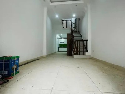 Bán gấp nhà 35m2, 4 tầng Ngọc Hồi, ngõ ô tô giá chỉ 5,65 tỷ 1