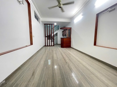 Bán nhà 5 tầng cực đẹp 36m tại ngõ 359 minh khai. hbt 0