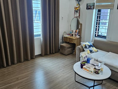 Nhà đẹp dân xây phố hữu hưng - lô góc siêu thoáng- gần ô tô- chủ nhiệt tình bán. 1