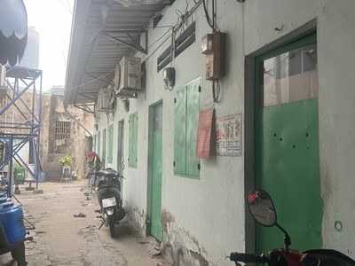 Bán nhà mặt tiền bình chiểu, gần chợ đầu mối bình điền, 950m2  5/33x50m , cấp 4. 27,8 tỷ. 2