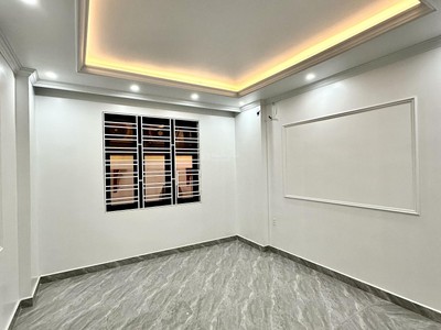 Nhà xây mới thiên lôi, 50m 4 tầng, giá 4.2 tỉ gần ngay aeon 3