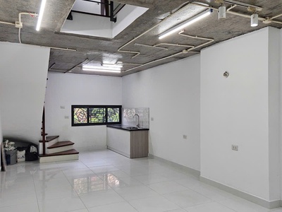 Nhà mặt phố trần đăng ninh - đầu phố trần quý kiên - vỉa hè 5m - thông cầu giấy 1