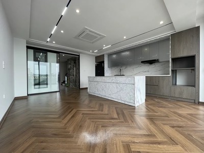 Siêu phẩm đàm quang trung 100m2 7t, mặt tiền 6m, kinh doanh, gara 4 ô tô, full nội thất 2x tỷ 1