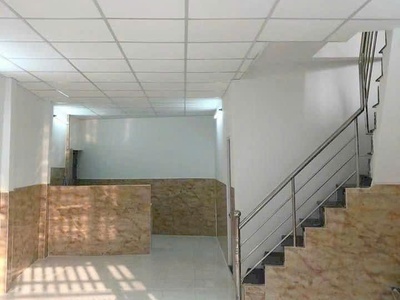 Cần bán mặt tiền kinh doanh đường 385, lê văn việt, giá 3,x tỷ 3