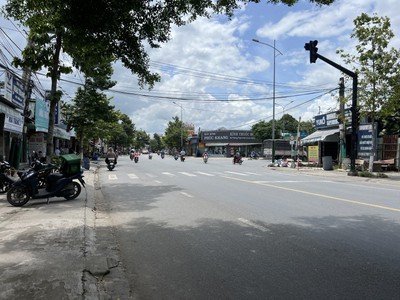 Bán nhà 3 tầng mặt tiền đường nguyễn thị minh khai,gần chiêu liêu,giá đầu tư 3