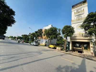 Mặt phố trần đăng khoa 59 tỷ 118m vỉa hè rộng,kinh doanh đỉnh,long biên hà nội 2