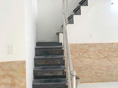 Cần bán mặt tiền kinh doanh đường 385, lê văn việt, giá 3,x tỷ 2