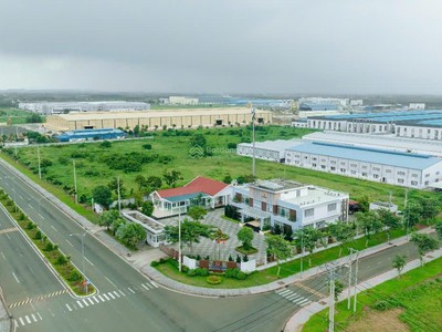 Chính chủ gửi bán đất long tân đẹp, rẻ, sổ riêng, ngay khu công nghiệp đá bạc 2