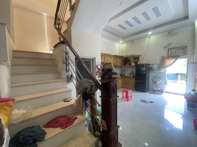 Bán nhà 3 tầng mặt tiền đường nguyễn thị minh khai,gần chiêu liêu,giá đầu tư 1