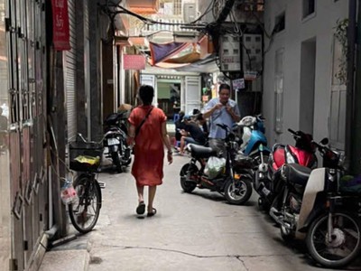 Cho thuê nhà đê tô hoàng 4 tầng x 25m2, 2 ngủ kk, 3 vệ sinh, 9 triệu 0