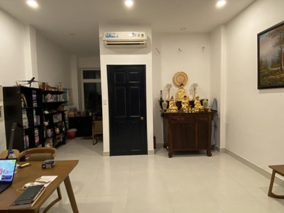 Bán nhà kdc kiều đàm, ngay him lam 85m2  5x17  4 tầng, 15 tỷ tl 2