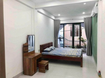 Nhà kiệt 3m nguyễn chí thanh,  40m2, 3 tầng cứng, đẹp, 2.xx tỷ 0