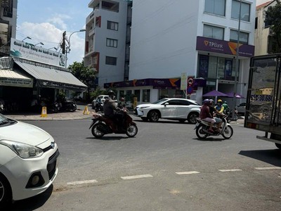 Chính chủ bán nhà 20/44 kỳ đồng, p9, q3 - vị trí vàng, giá chỉ 4.2 tỷ  sổ hồng 4