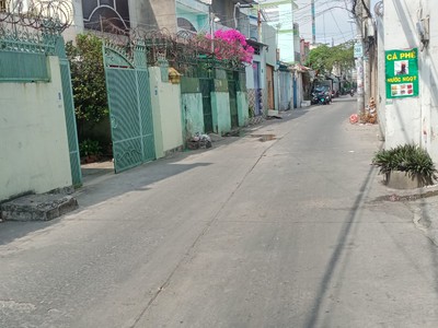 Nhà 10x20m,2L đường tỉnh lộ 10 giá 16tr/tháng 0