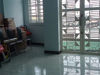 Nhà 10x20m,2L đường tỉnh lộ 10 giá 16tr/tháng 6