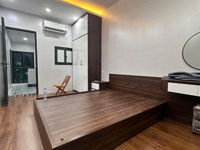 Bán nhà tập thể thanh xuân - khương trung    70m   - sổ đỏ cc -giá chỉ 2.9 tỷ lh 0975124520 3