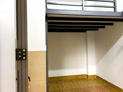 Bán chdv 2 tầng đường 10 linh xuân, ngang gần 8m, thu nhập 30tr/th 4