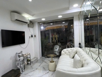  siêu hiểm xe tải đổ cửa lê hồng phong q,10 - 4 tầng btct-  kinh doanh đỉnh - nhỉnh 5 tỷ tl. 0