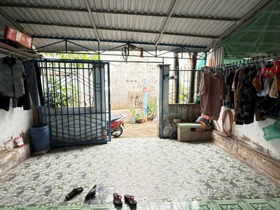 Nhà cấp 4 100m  2pn hẻm ô tô kế vinhomes nguyễn xiển   3.25 tỷ 3