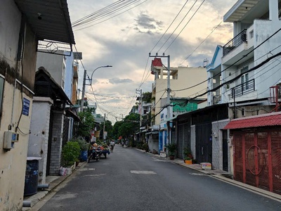 Siêu phẩm đất  5x38  khu k82   cách mặt tiền tô ký 80m   giá chỉ 4,5 tỷ 2