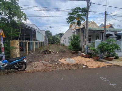   bán đất 7x31m - dân cư đông kín - trung tâm ngãi giao   giá chỉ 2 tỷ - pháp lý chuẩn 2
