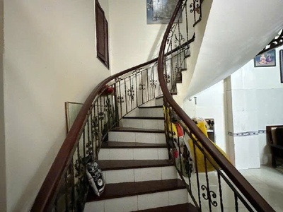 Nhà 4 tầng - góc 2mt không lg 3
