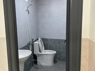 Cần nhượng phòng trọ gác đúc, gần các trường đại học, không chung chủ 2