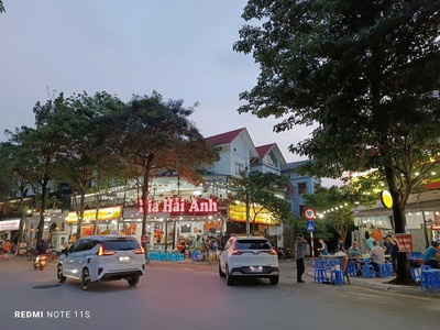  bán biệt thự lô góc kđt thành phố giao lưu   213m    giá 70 tỷ 2
