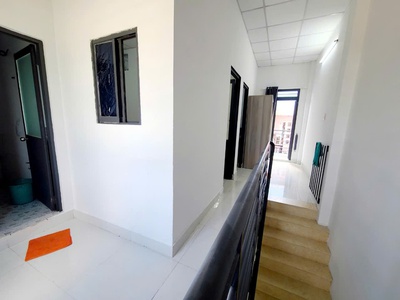Bán nhà 41m2 - trần đại nghĩa - 2 tàng - tặng full nội thất- ngang 5.4m - nhỉnh 2 tỷ 2