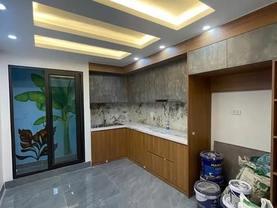 Nhà dân xây độc lập phố đàm quang trung 35m2x  5 tầng, mặt tiền 3.3m x 6.65 tỷ long biên. 1