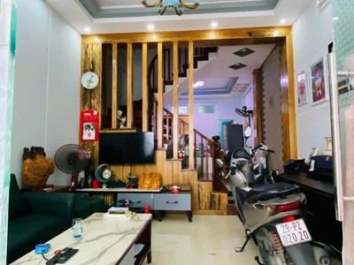 Cơ hội đầu tư sinh lời khủng: nhà 5 tầng, 6 ngủ cạnh hồ tây - ngõ 29 võng thị 2