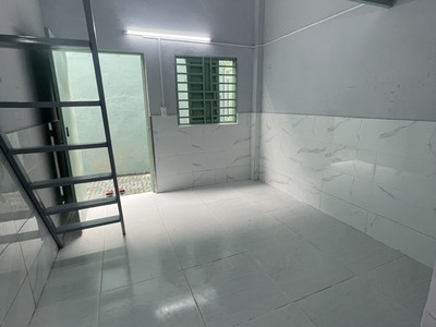 Phòng trọ 2tr - Quốc Lộ 13 - sát TP Thủ Đức - Ít phòng 5