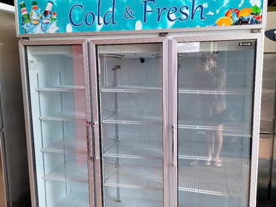 Tủ mát 3 cánh hiệu sanden intercool 1600L nhập khẩu thái lan 0