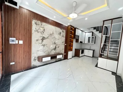 Bán nhà 5 tầng Tựu Liệt, 36m2, mặt tiền 4m10, vào ở ngay, chỉ 5.8 tỷ 0