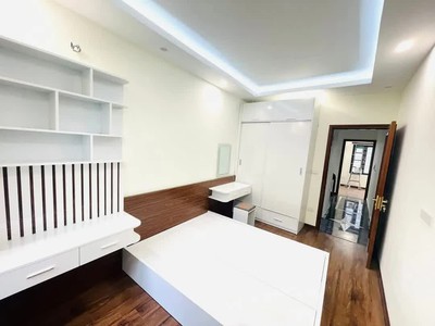 Bán nhà phường yên hòa, cầu giấy, 5 tầng, diện tích 53 m2, giá 8,1 tỷ 1