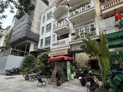 Mặt Phố Vạn Phúc Ba Đình, 5T 60m2 MT3.6m 26 tỷ 2