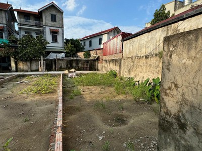 Bán đất đa tốn chưa đến 3 tỷ 48m2 hình thửa vuông vắn ngõ nông rộng thoáng 0