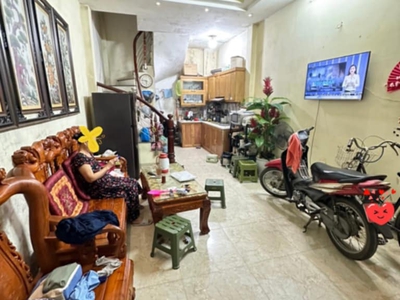 Bán nhà trương định, hoàng mai, 30m ô tô, ngõ 3 gác đua, 30m2, 6.75 tỷ 0