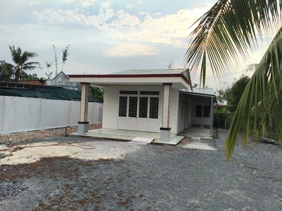 Bán nhà mặt tiền nhựa đường  phường lộc hưng, thị xã trảng bàng, tây ninh. 0