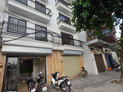 Mặt phố nguyễn văn linh 15 tỷ 85m mặt tiền 10m vỉa hè kinh doanh,ô tô,long biên 0
