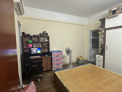 Bán nhanh căn hộ 70m    2pn, 2wc tại ct thạch bàn, long biên   sổ đỏ chính chủ, giá 3.8 tỷ 2