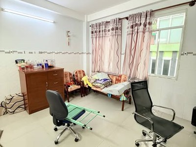 Nhà đường nguyễn chí thanh quận 11 phường 13. 2