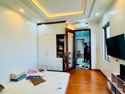 Bán nhà nguyễn chính   lô góc   thang máy - kinh doanh   60m2   3.5m mt-  17.9 tỷ 2