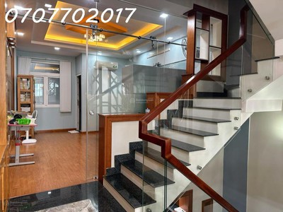 Bán nhà thoại ngọc hầu   3 tầng   4pn   hẻm xe hơi   chỉ 5tỷ... 3
