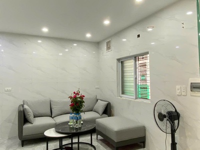 Nhanh    nhà tân mai 22m 4 tầng - lô góc - ngõ thông - 3 bước ra chợ hơn 3 tỷ 3