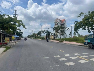 Bán Đất Chính Chủ QL 1A, P.4, TP.Tân An, 80m2, SHR, Giá 900TR, Sang Tên Ngay. 2